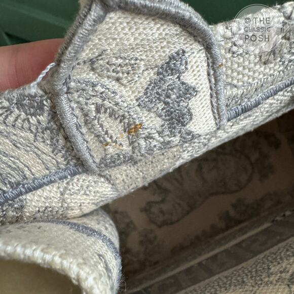 EUC Christian Dior Book Tote Toile De Jouy Ecru Gray Medium - Picture 12 of 16